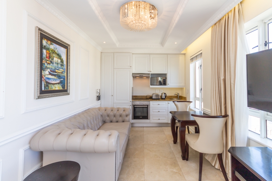 1 Bedroom Property for Sale in Sea Point Western Cape